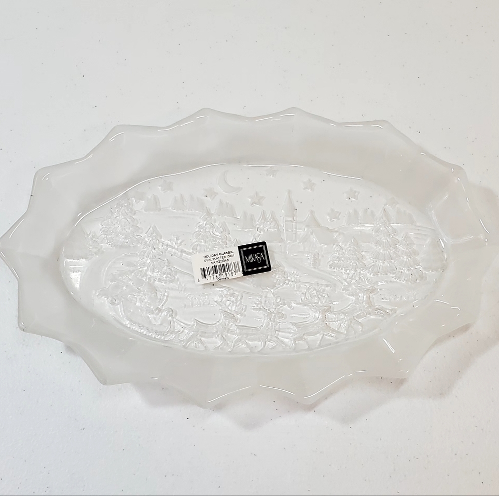 New Mikasa Holiday Classic Platter